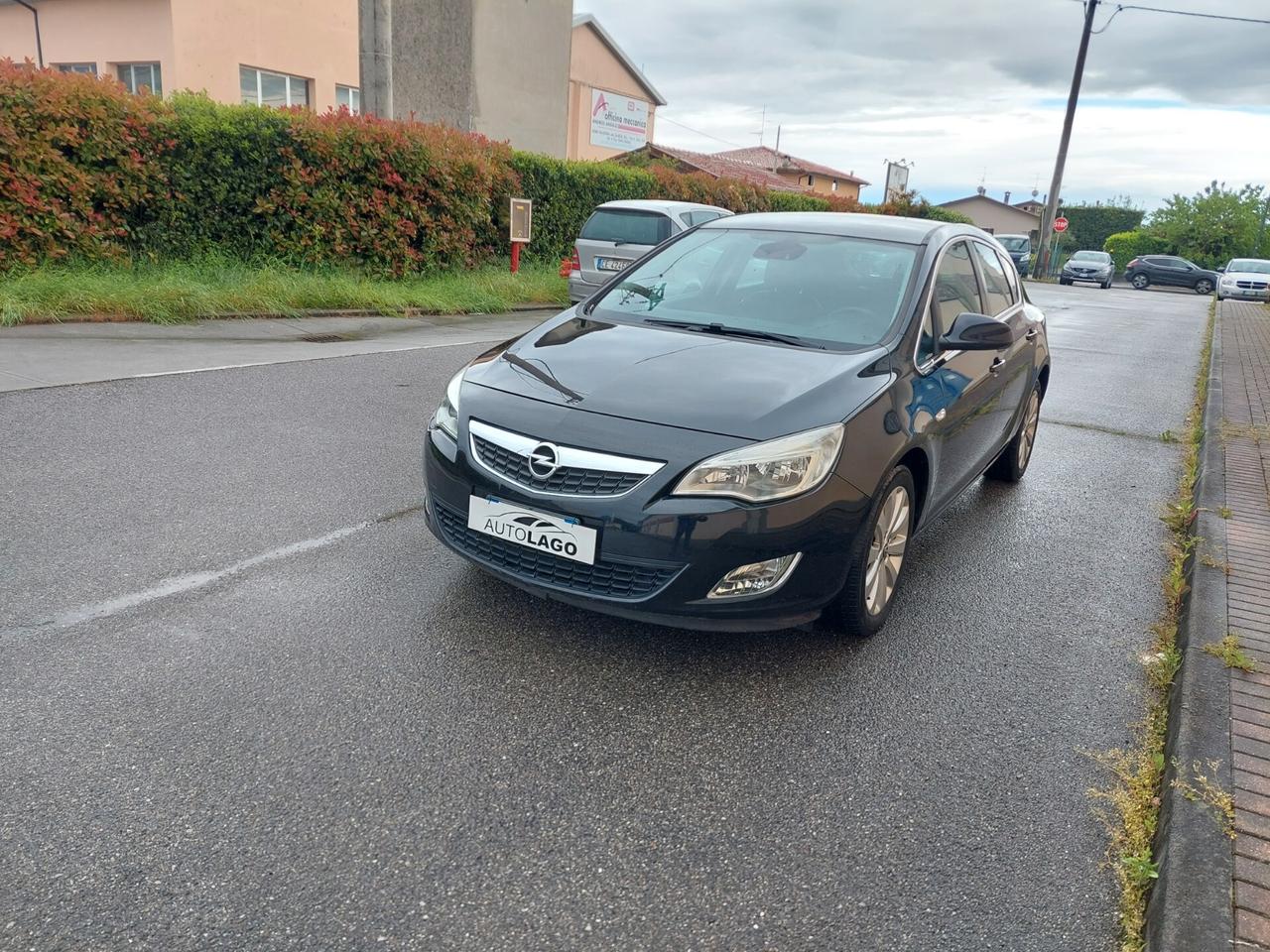 Opel Astra 1.6 115CV 5 porte .Cosmo