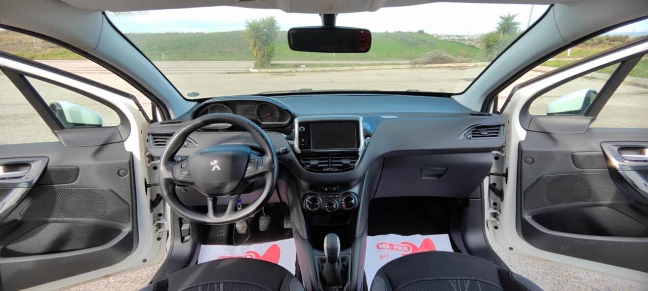 Peugeot 208 Allure