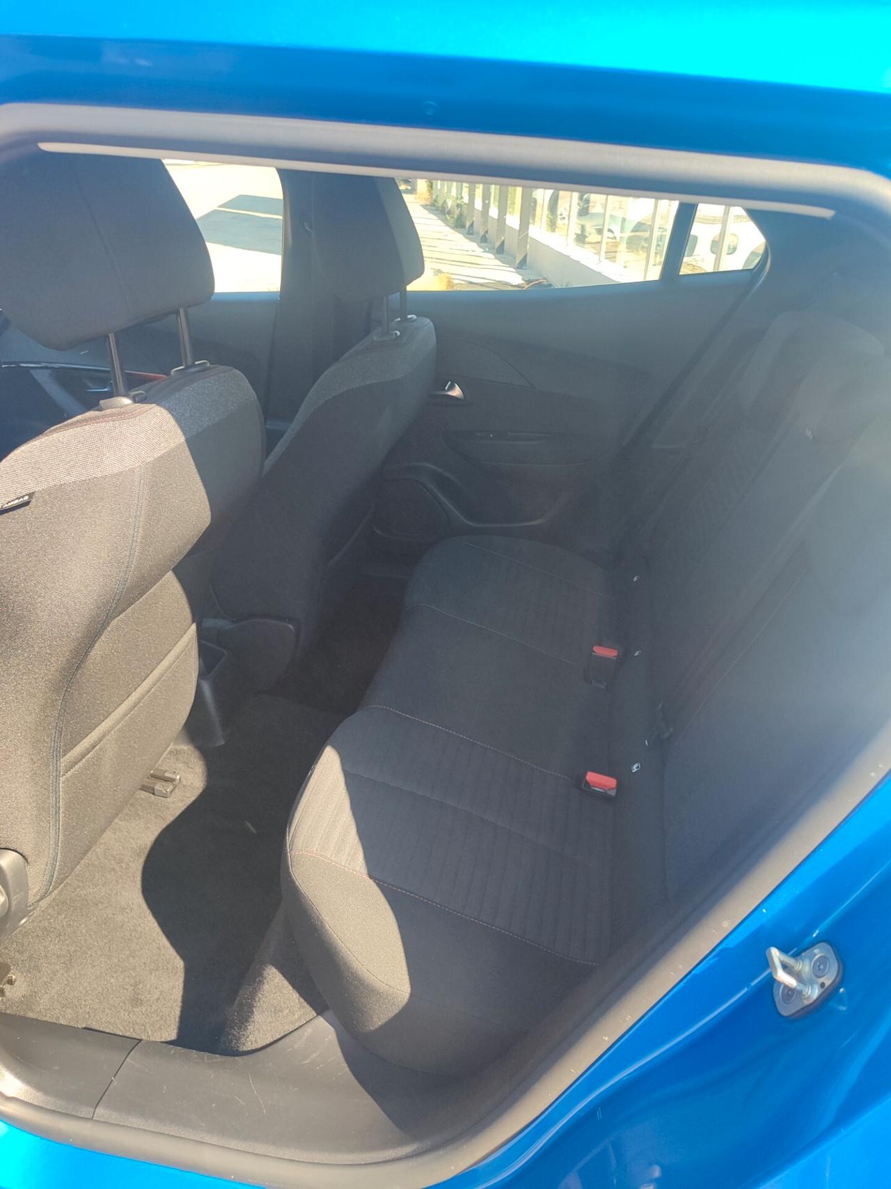 Peugeot 2008 BlueHDi 110 S&S Allure Pack
