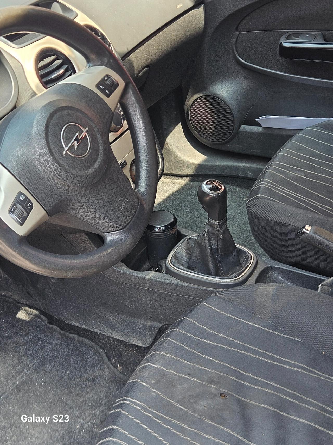 Opel Corsa 1.2 5 porte Easytronic Enjoy