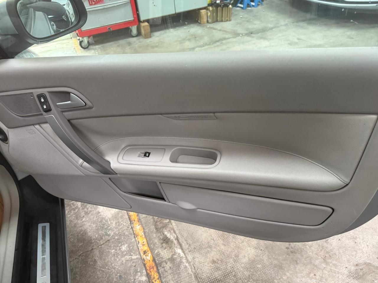 Volvo C70 2.4 D5 20V cabrio