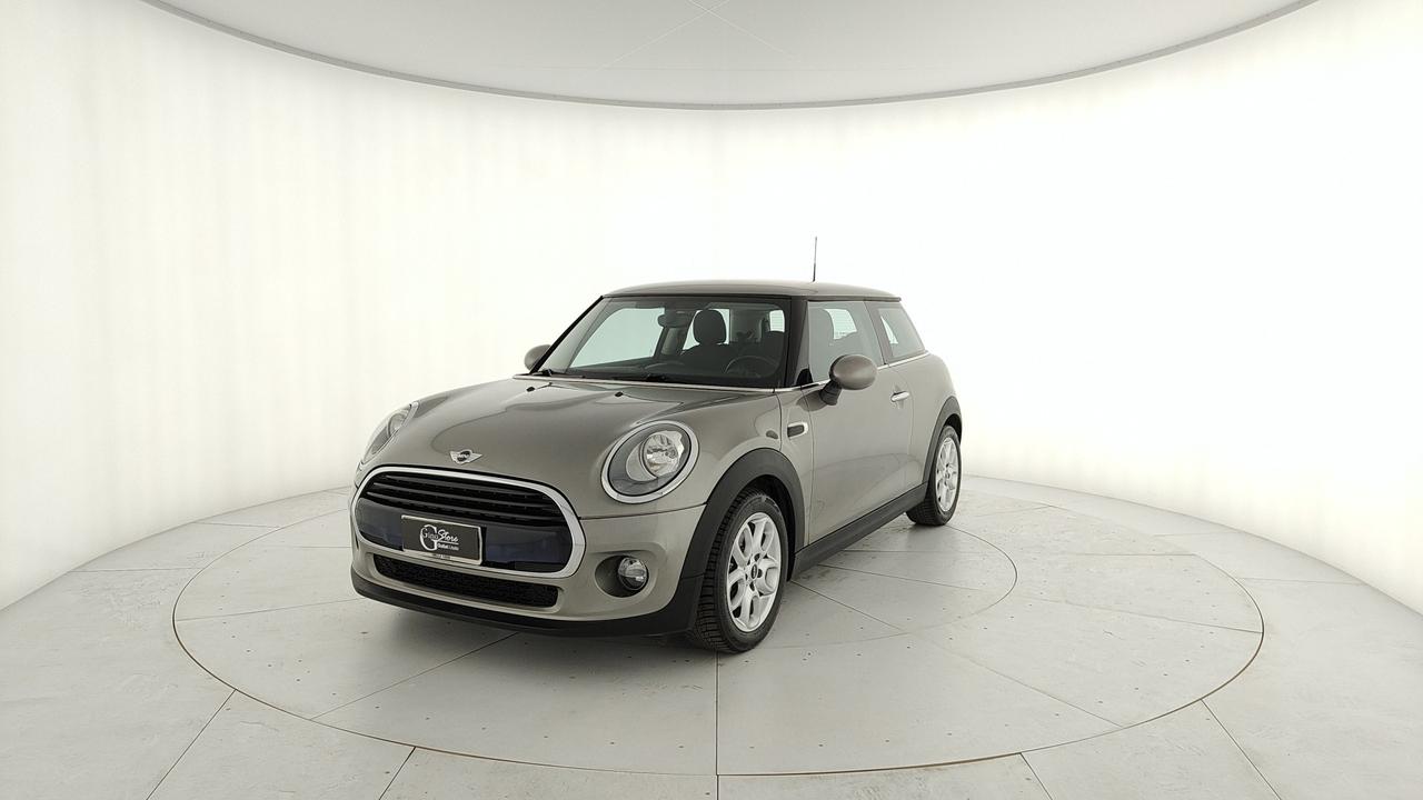 MINI Mini IV F55-F56 2014 - Mini 1.5 Cooper D Boost 3p