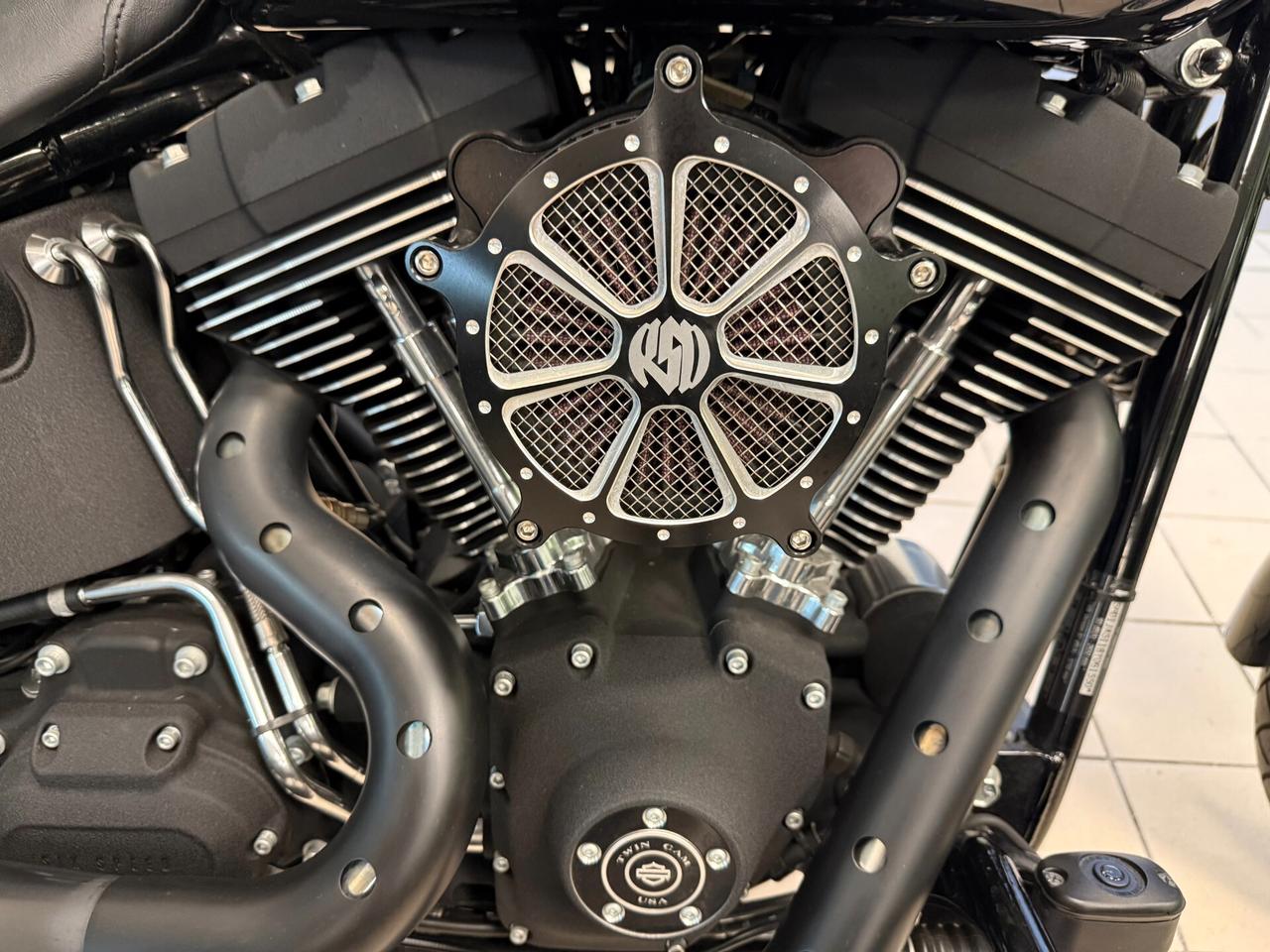 Harley-davidson FXSTB Night Train 1584 (2006 - 07)