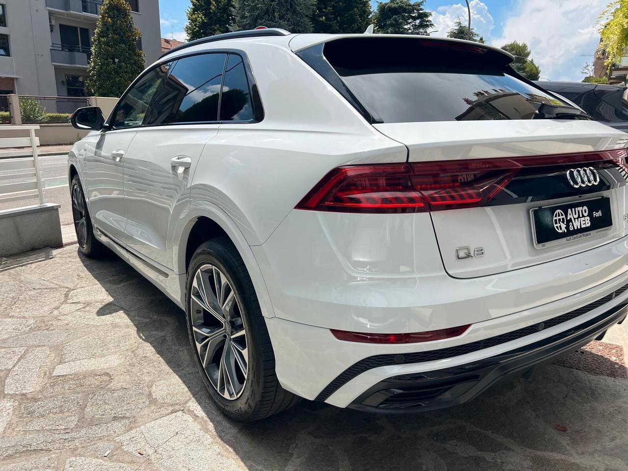 AUDI Q8 50 TDI 286cv QUATTRO TIPTRONIC SPORT