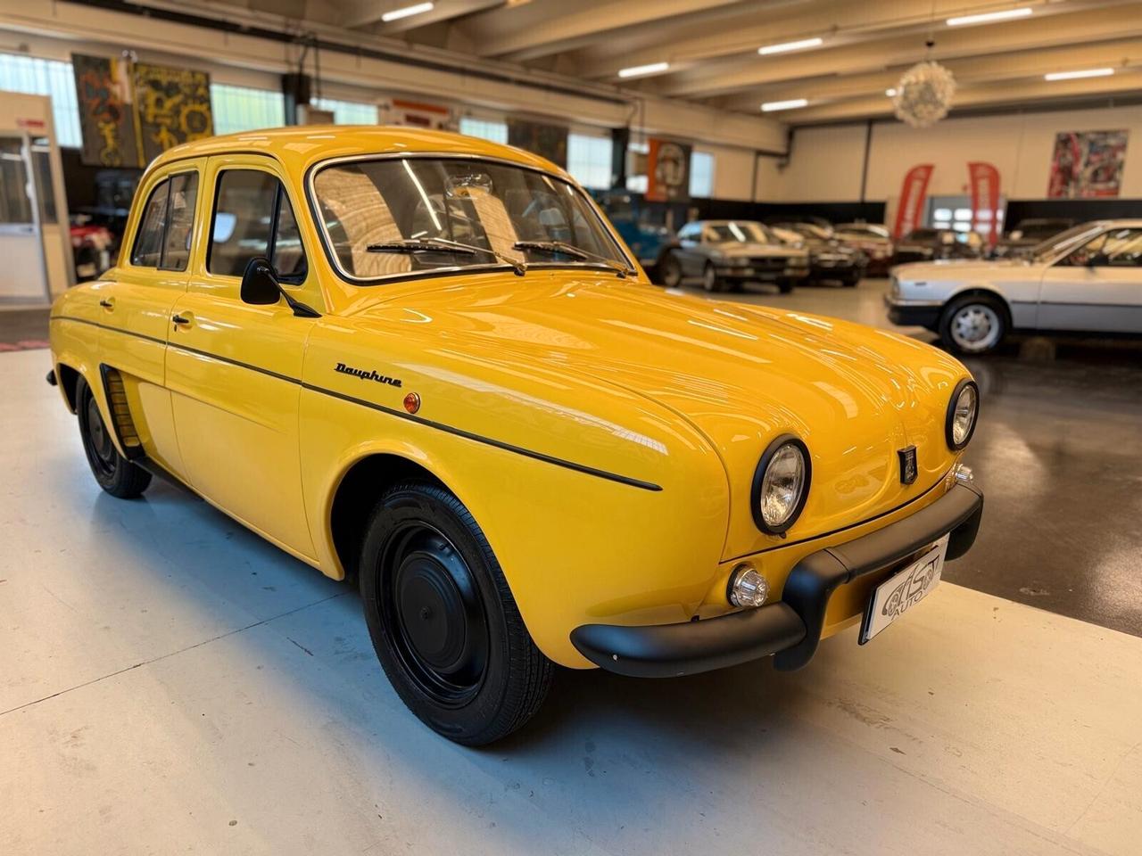Renault Dauphine custom!