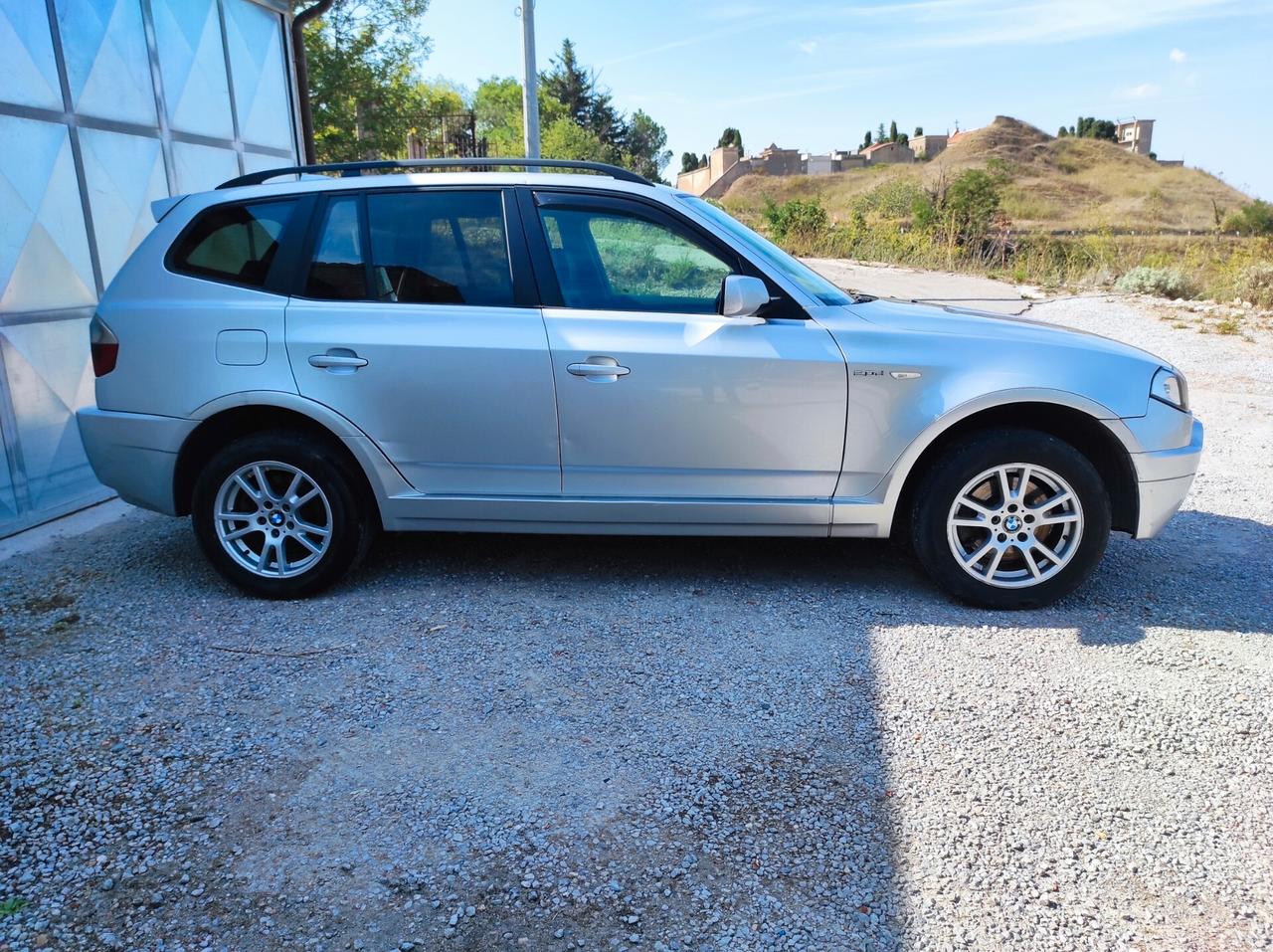 Bmw X3 2.0d cat Futura