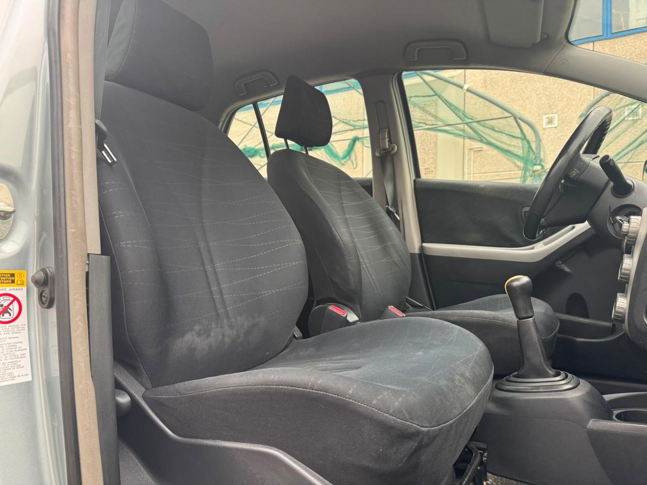 Toyota Yaris 1.3 5 porte Sol