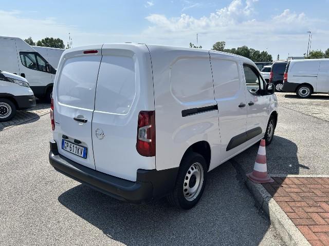 Opel COMBO L2 130