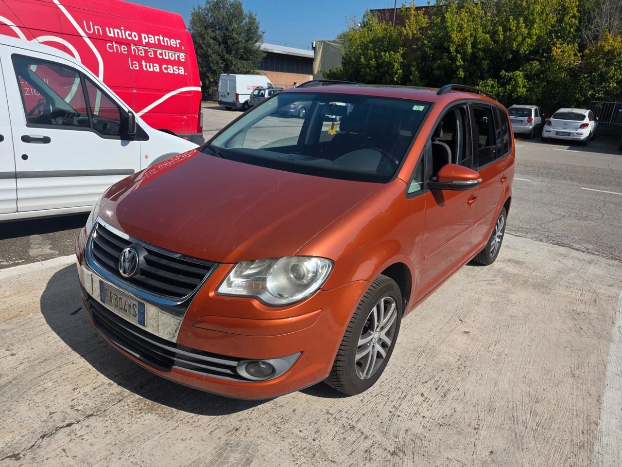 Volkswagen Touran 1.4 cc 150CV Automatico dsg