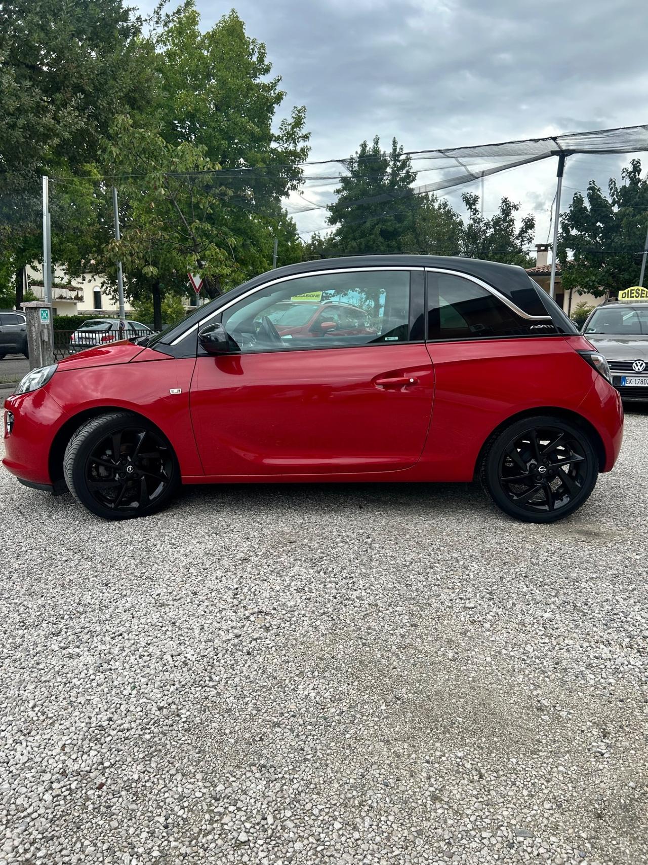 Opel Adam 1.2 70 CV