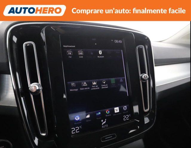 VOLVO XC40 D3 AWD Momentum Pro