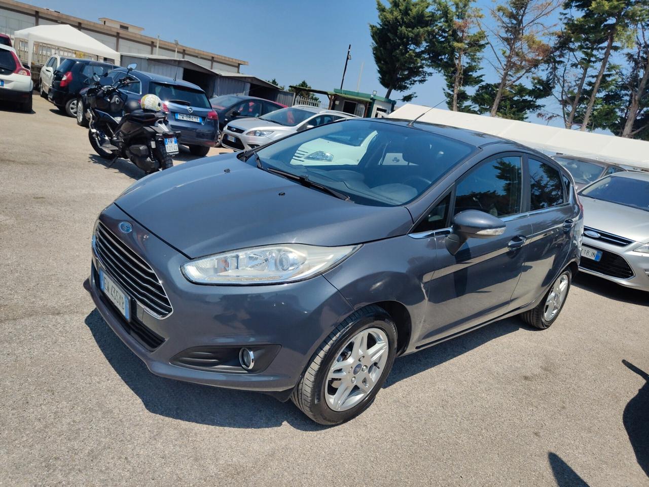 Ford Fiesta 1.5 TDCi 75CV 5 porte Titanium