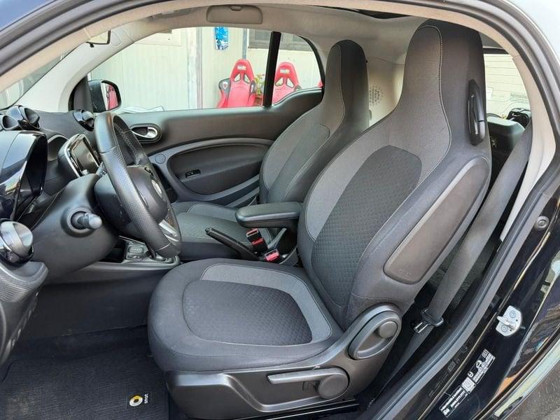 smart EQ Fortwo EQ 60kW Racingrey (22kW)