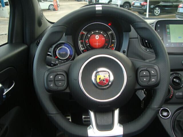 Abarth 595 CABRIO 1.4 Turbo T-Jet 165 CV ''KM 2.500''