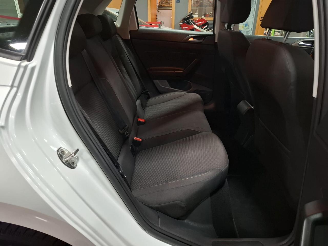 Volkswagen Polo 1.0 benzina DSG NEOPATENTATO