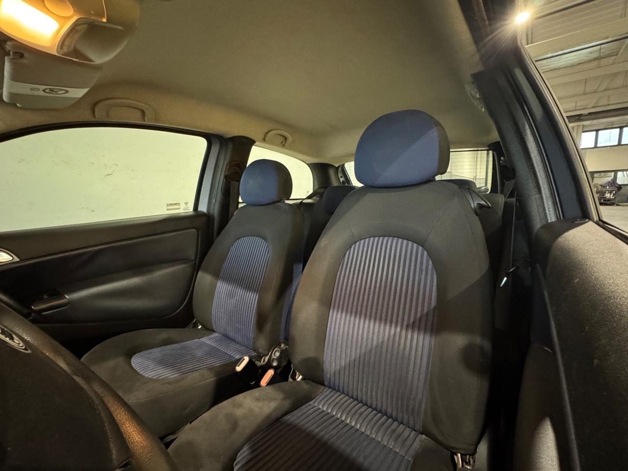 Lancia Ypsilon 1.4 Passion