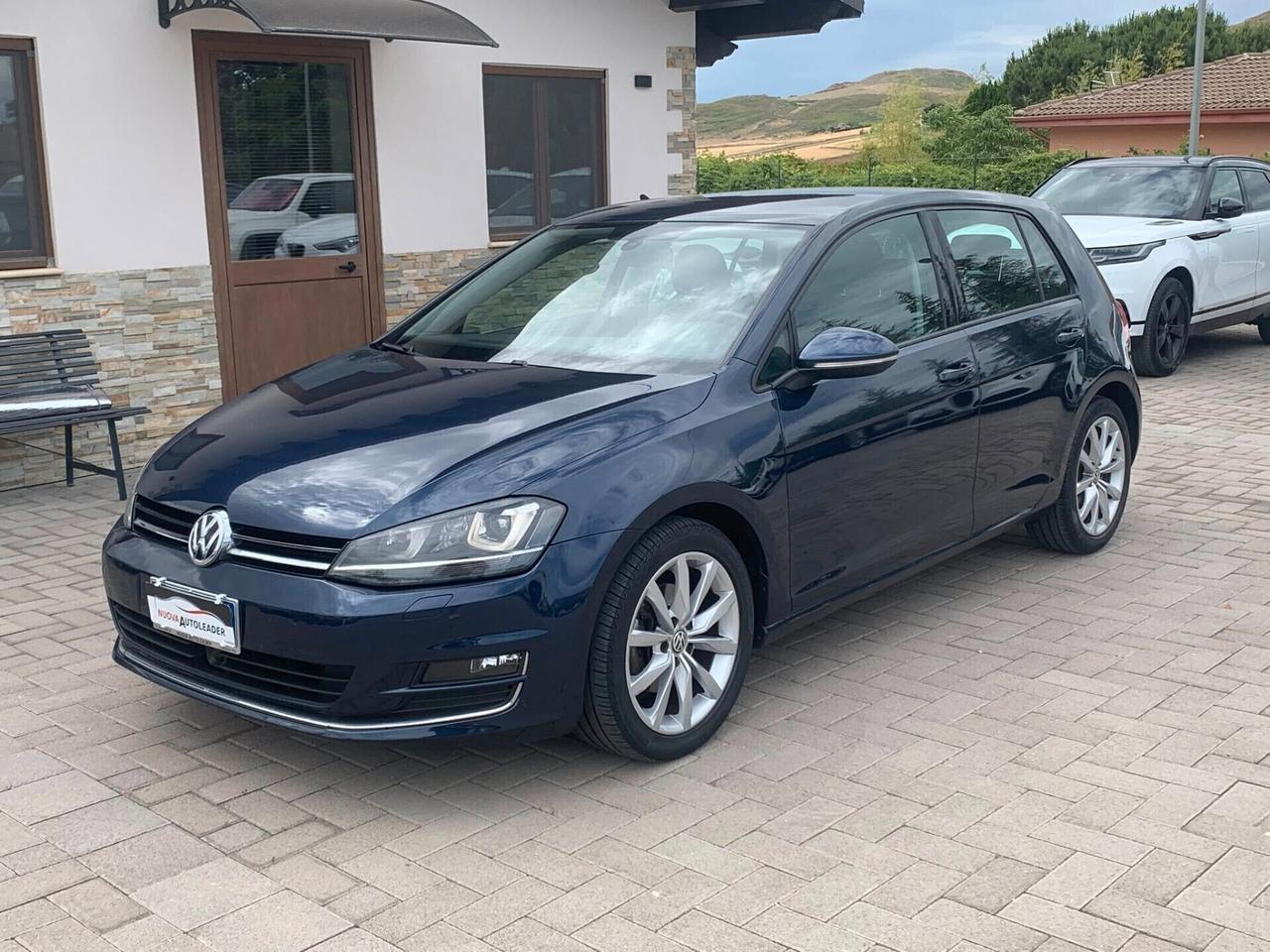 Volkswagen Golf 1.6 TDI Highline BMT SPORT 2013