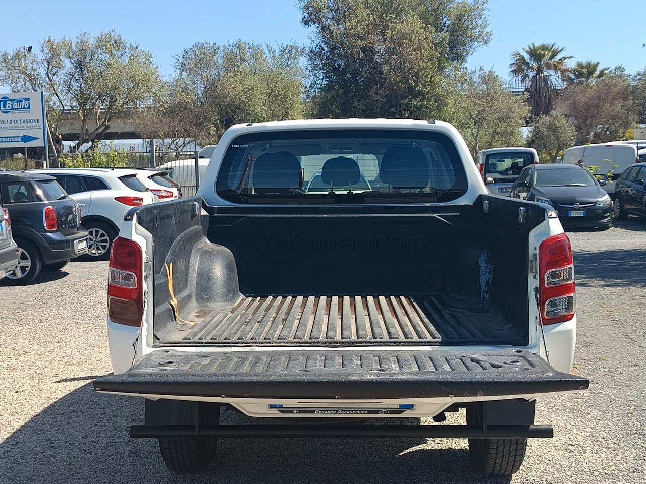 Mitsubishi L200 2017 - 2.4D 4X4 Lb automobili