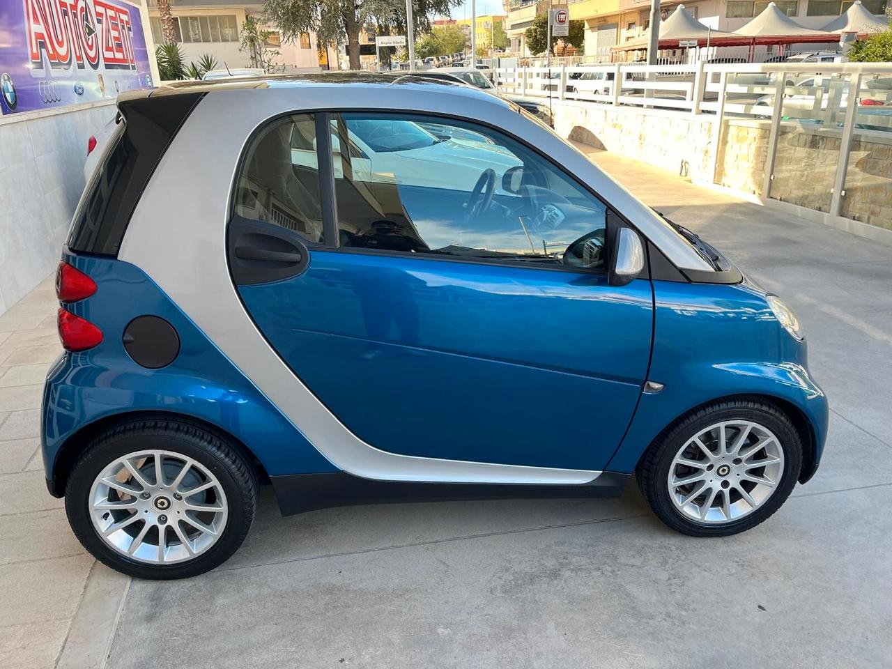 Smart ForTwo 1000 52 kW coupé passion