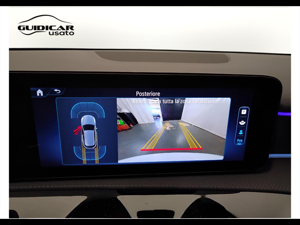 Mercedes-Benz Classe A - W177 2018 - A 180 d AMG LINE Premium