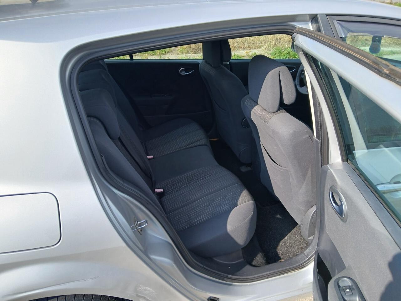 Renault Megane 1.5 dCi/105CV 5 porte 1 proprietari