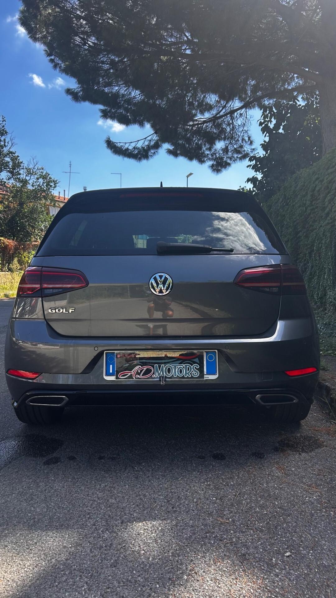 Volkswagen Golf R-Line 1.6 TDI 115CV DSG 5p. Business BlueMotion Technology