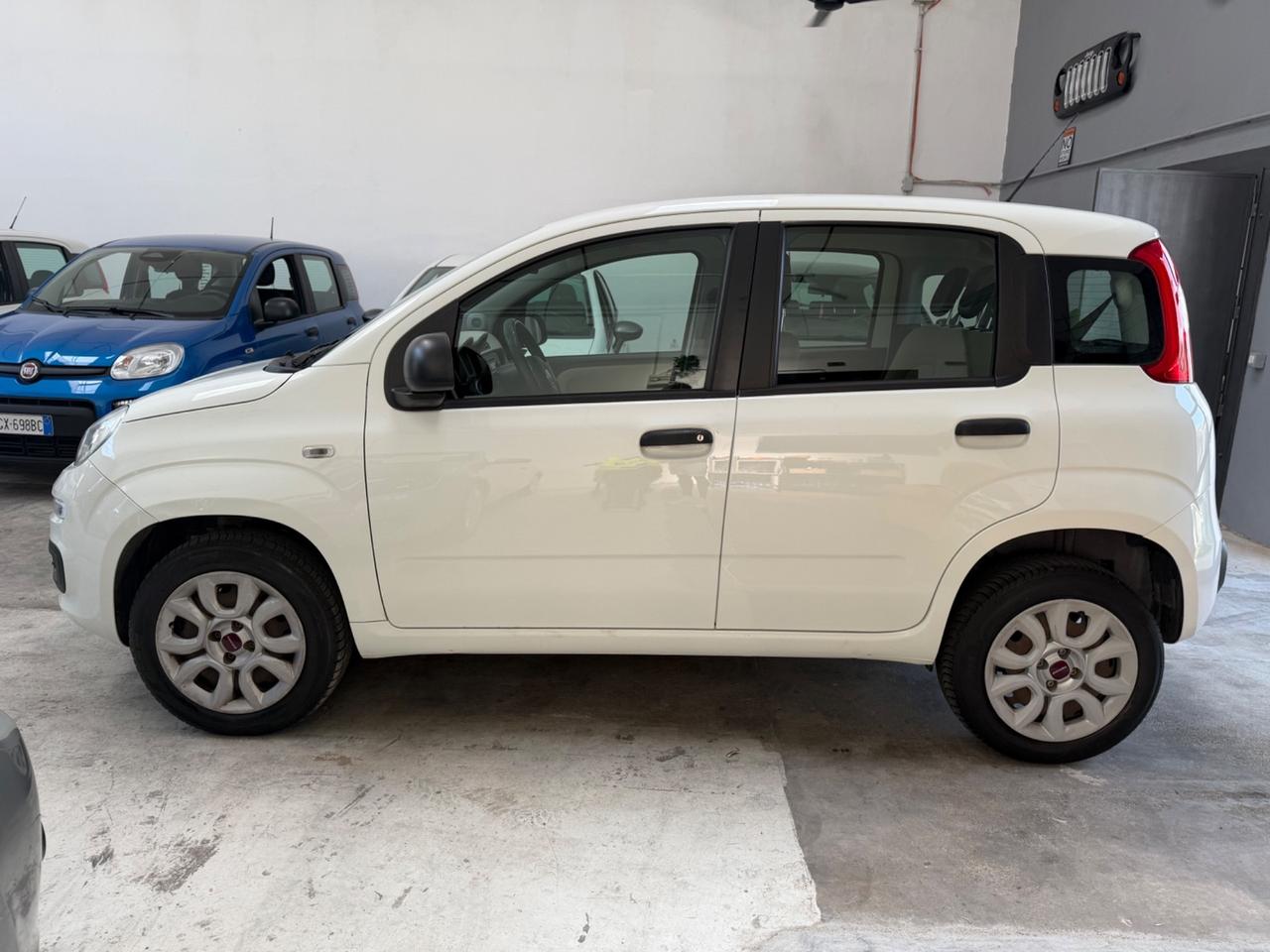 Fiat Panda 0.9 TwinAir Turbo Natural Power Lounge