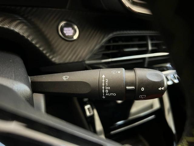 PEUGEOT 208 motore elettrico 136 CV 5 porte GT Pack