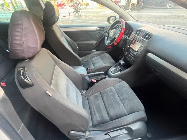 VOLKSWAGEN GOLF 140 CV TDI GT SPORT 3 porte DSG CERCHI IN LEGA NAVIGATORE OK NEOPATENTATI - GARANZIA 12 MESI -