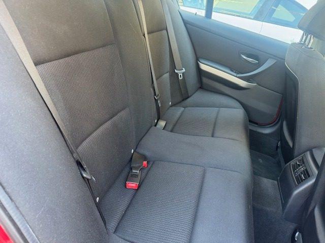 BMW 320 d cat Attiva CAMBIO AUTOMATICO!!!