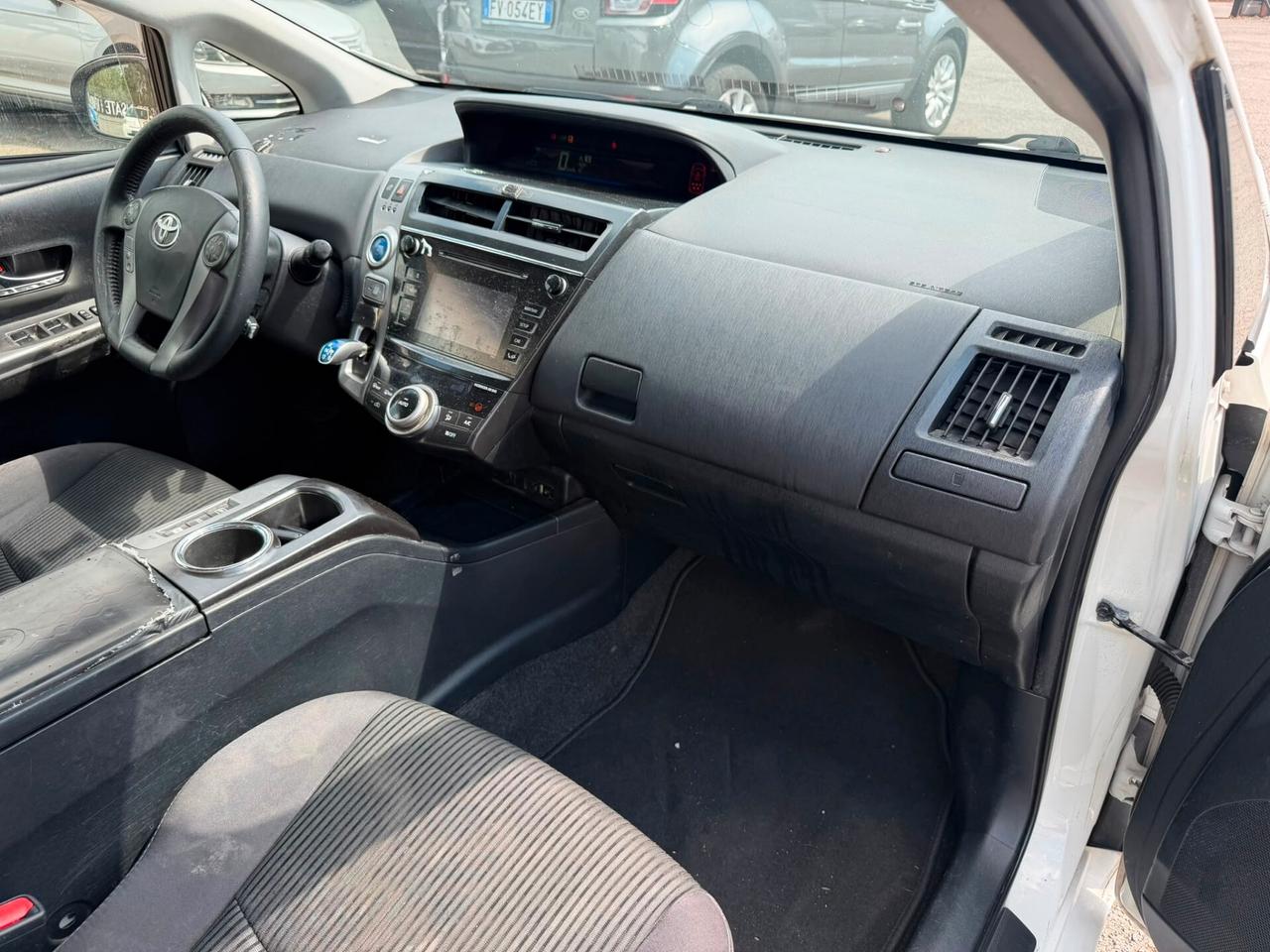 Toyota Prius Prius+ 1.8 Lounge