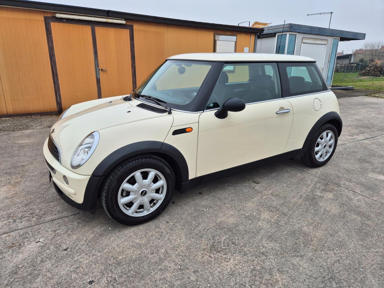 Mini 1.6 16V One de luxe