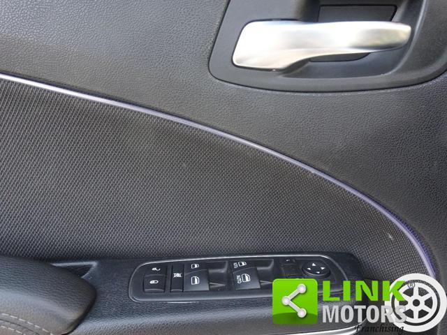 DODGE Charger SXT 3.6 PENTASTAR V6 AUTOMATICA
