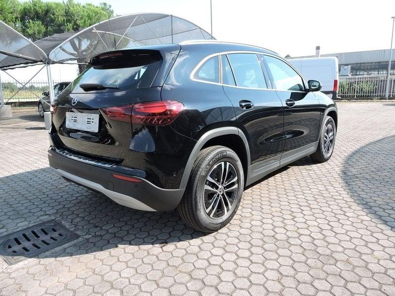 Mercedes-Benz GLA GLA 180 Automatic Advanced