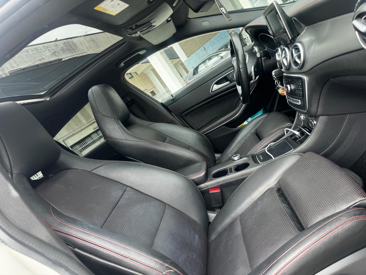 Mercedes-benz CLA 200 d 4Matic Premium AMG 2016