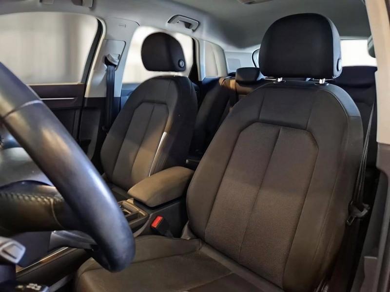AUDI Q3 35 TFSI S tronic Business