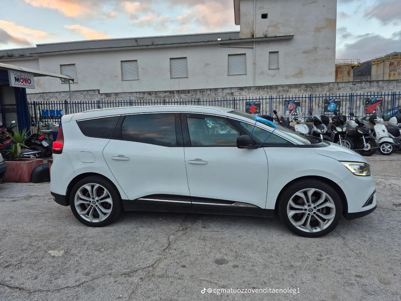 Renault Scenic Scénic dCi 8V 110 CV EDC Energy Bose