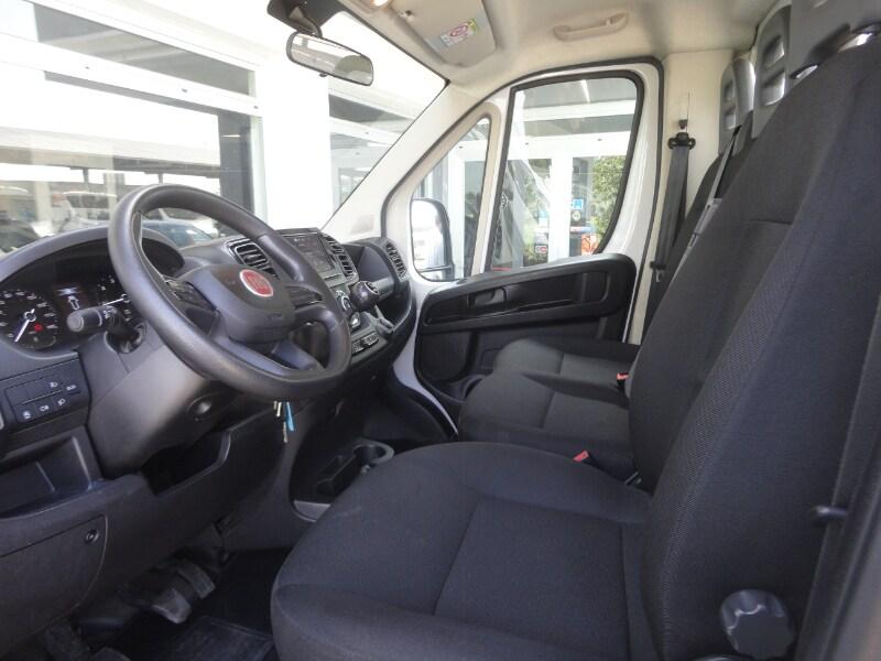 FIAT Ducato (4ª serie) Ducato 35 2.2 Mjt 140CV...