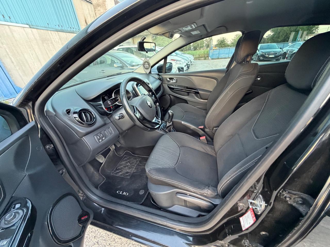 Renault Clio 1.2 75CV 5 porte Live