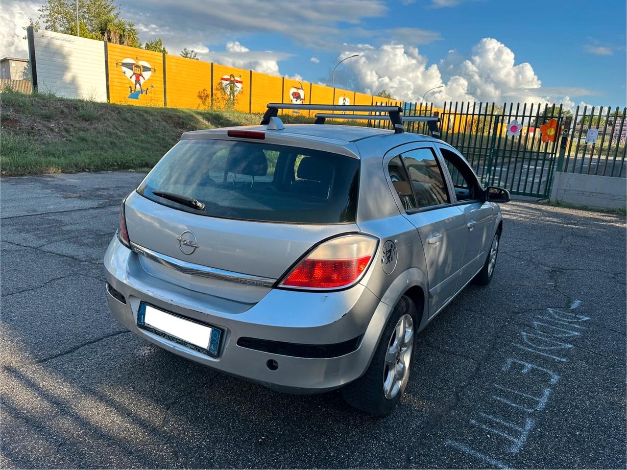 Opel Astra 1.7 CDTI 101CV 5 porte Cosmo