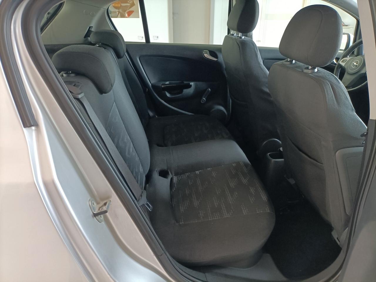 Opel Corsa 1.3 CDTI 95CV F.AP. 5 porte Cosmo - 10/2011