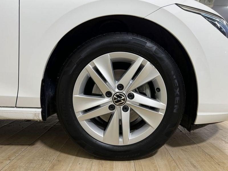 Volkswagen Golf Golf 1.5 tgi Life 130cv