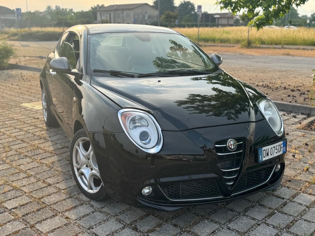 Alfa Romeo MiTo 1.4 T 120 CV Distinctive Sport Pack