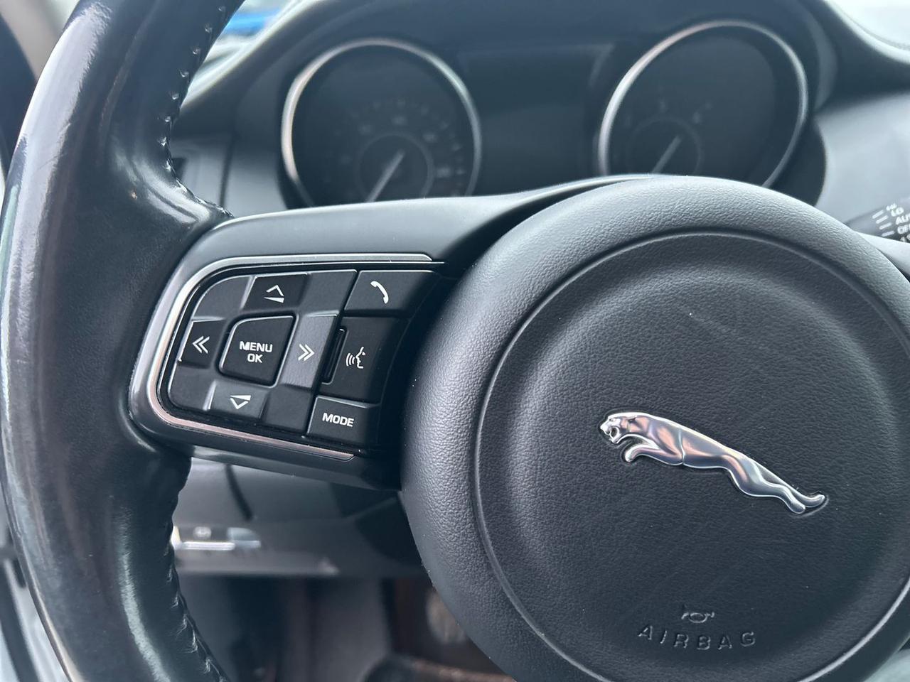 Jaguar E-Pace R-Dynamic S D 150 #8841