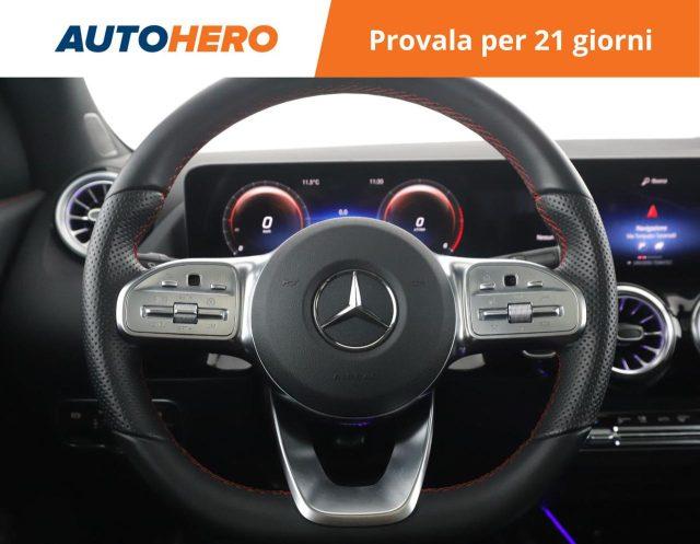 MERCEDES-BENZ GLA 200 d Automatic Premium