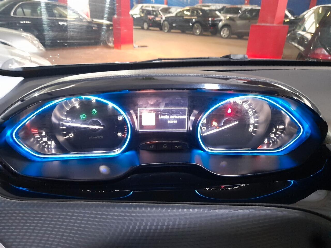 Peugeot 2008 1.6 e-HDi 92 CV Stop&Start Allure