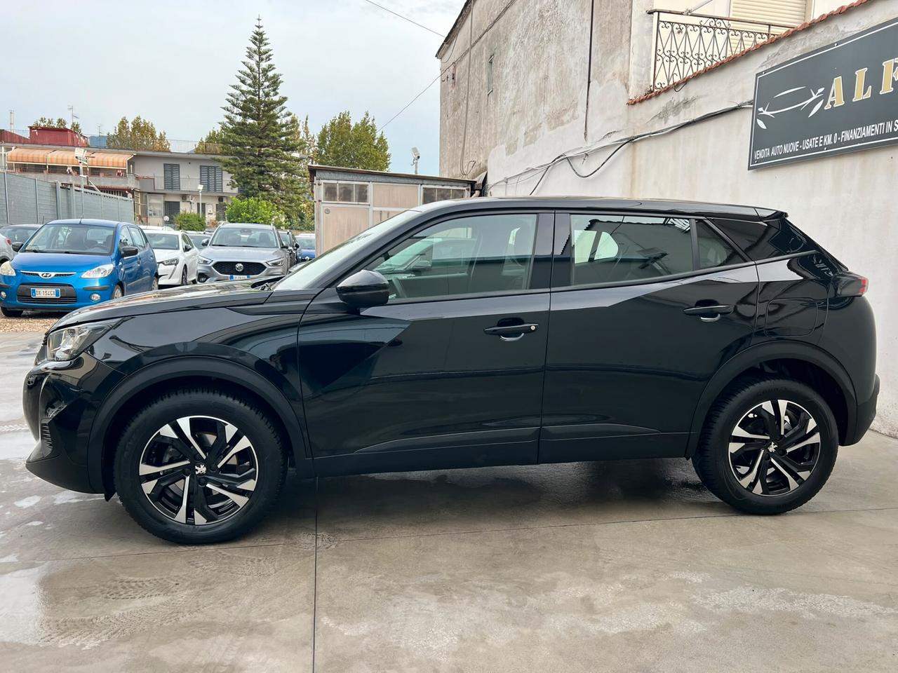 PEUGEOT 2008 1.2 PURETECH 100 CV 2023!!! PROMO!!!