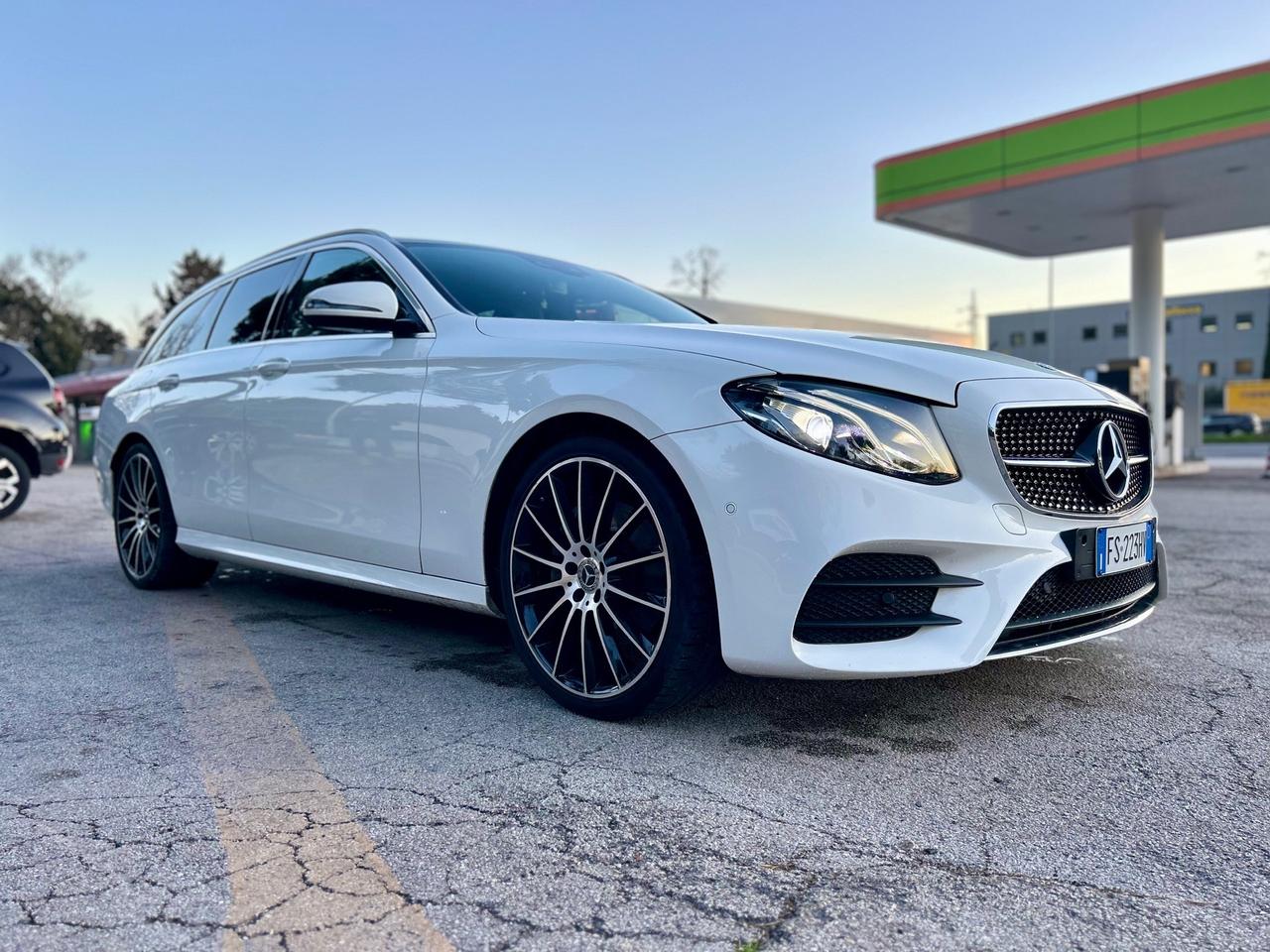 Mercedes-benz E 220 d S.W. Auto Premium Plus - Pack AMG