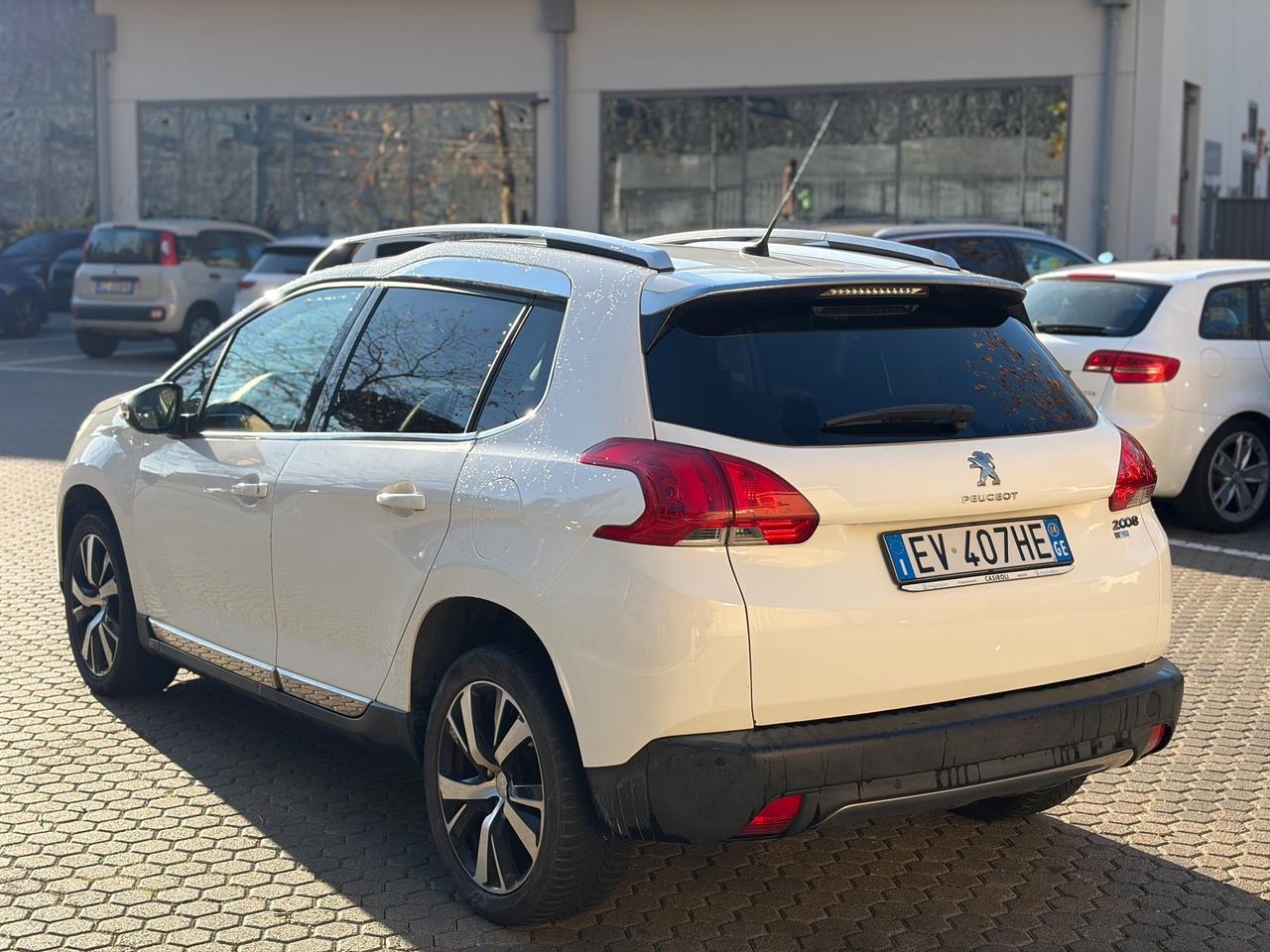 Peugeot 2008 1.6 e-HDi 92cv Allure 2014