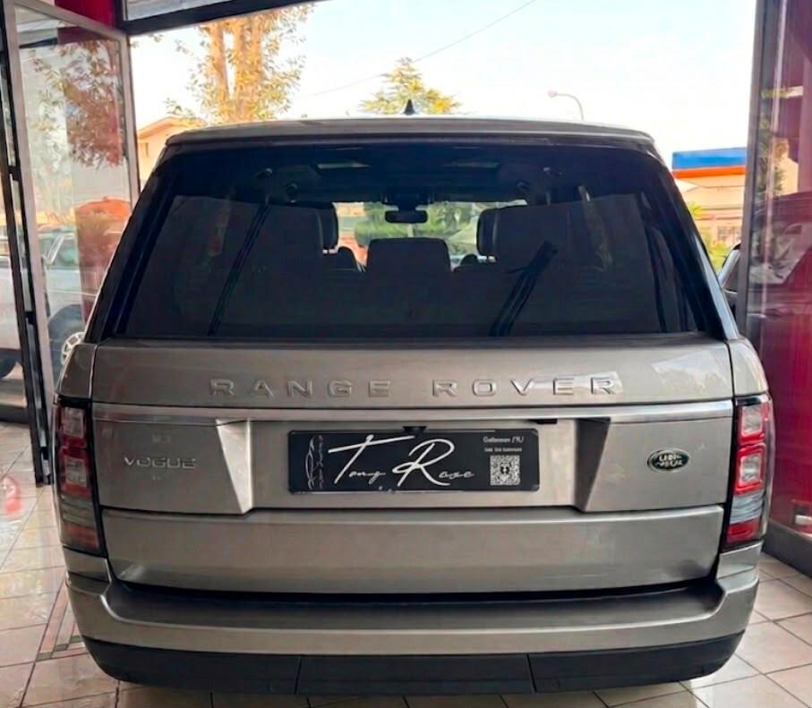 Land Rover Range Vogue 4.4 SDV8 LWB